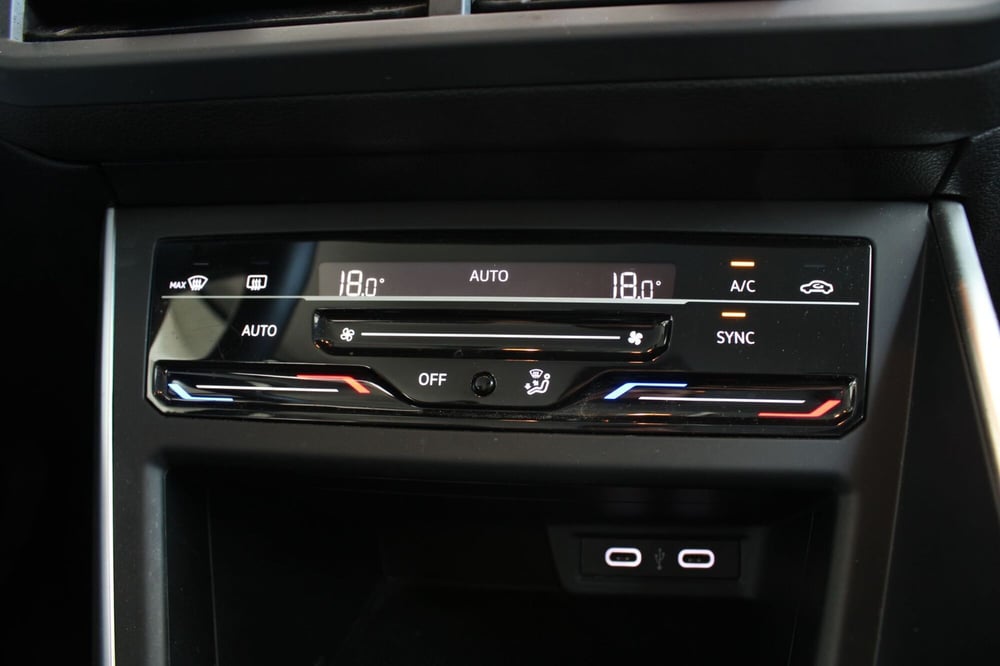Volkswagen Polo usata a Agrigento (11)