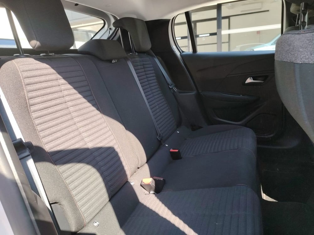 Peugeot 208 usata a Massa-Carrara (10)