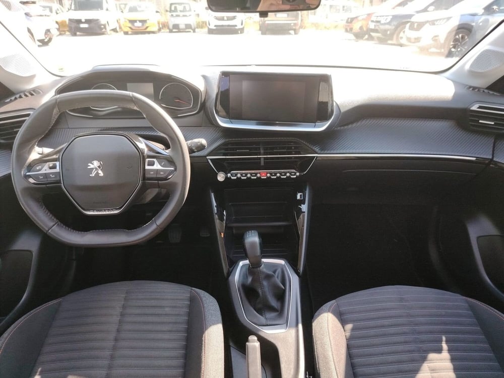Peugeot 208 usata a Massa-Carrara (6)