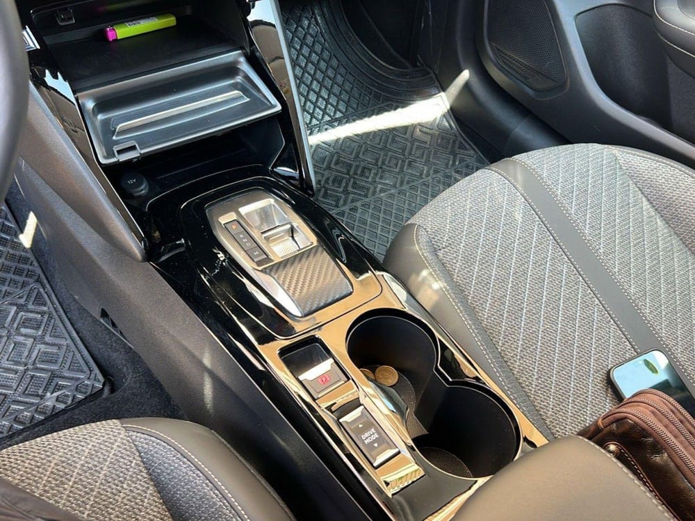 Peugeot 208 usata a Foggia (15)