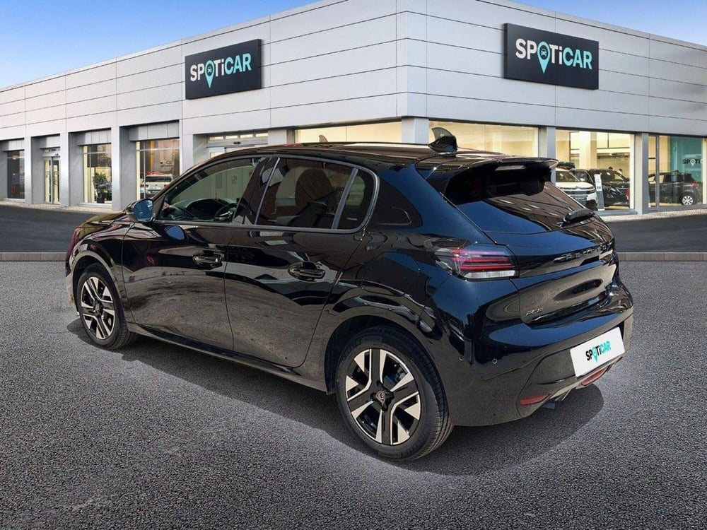 Peugeot 208 usata a Foggia (7)