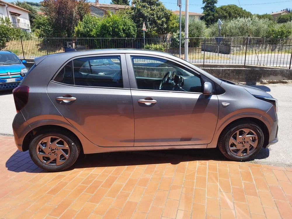 Kia Picanto nuova a Arezzo (4)