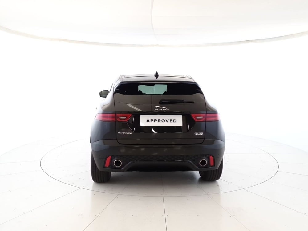 Jaguar E-Pace usata a Monza e Brianza (7)