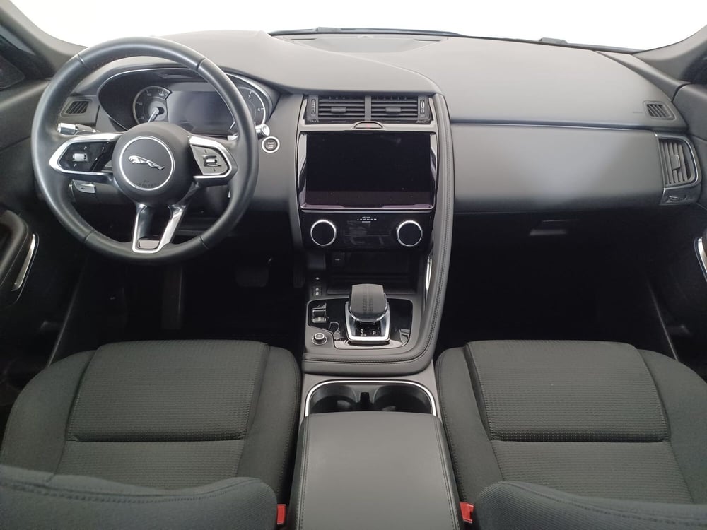 Jaguar E-Pace usata a Torino (4)