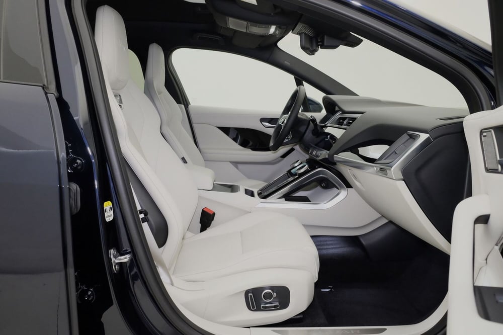 Jaguar I-Pace usata a Torino (3)