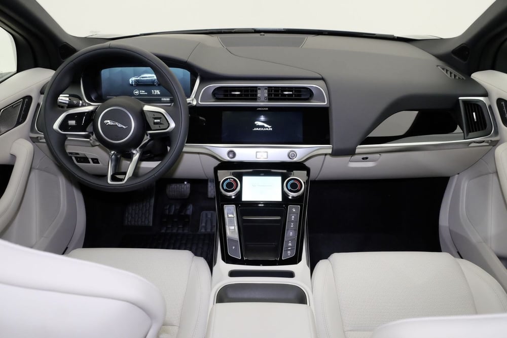 Jaguar I-Pace usata a Torino (4)
