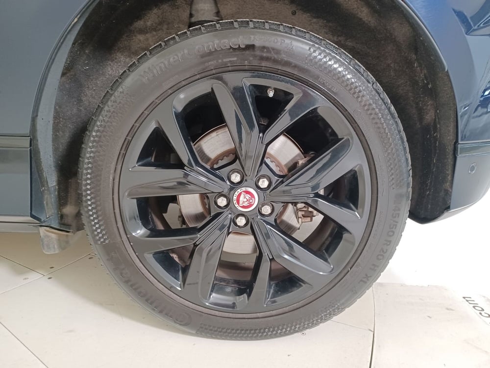Jaguar I-Pace usata a Torino (9)