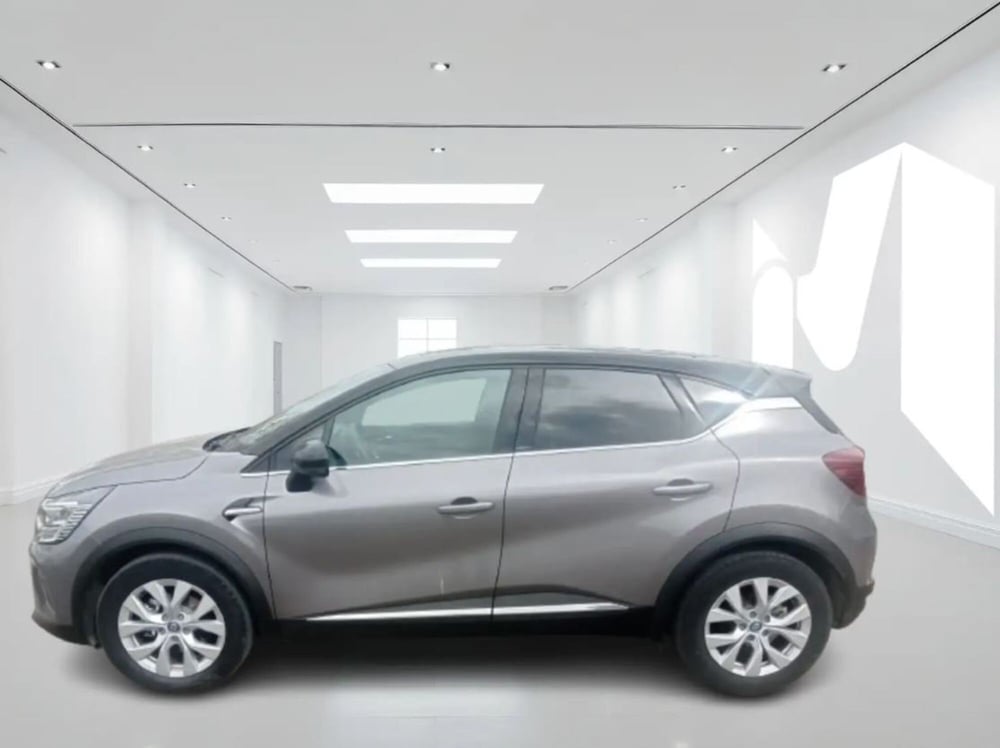Renault Captur usata a Latina (2)