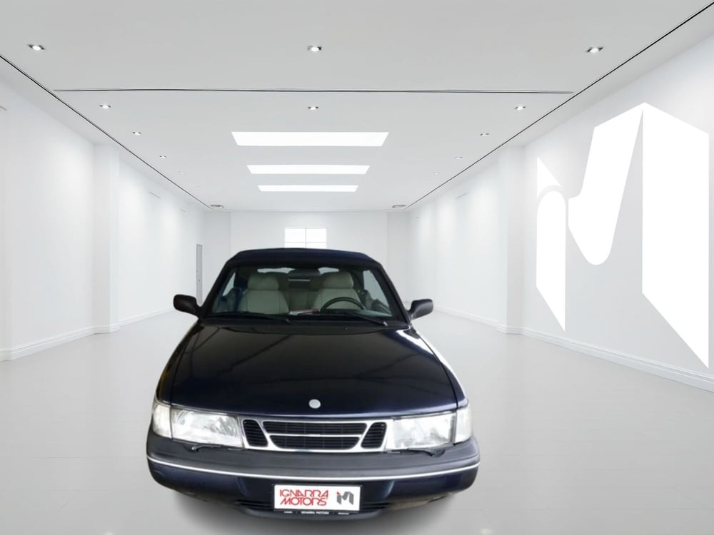 Saab 900 Cabrio usata a Latina