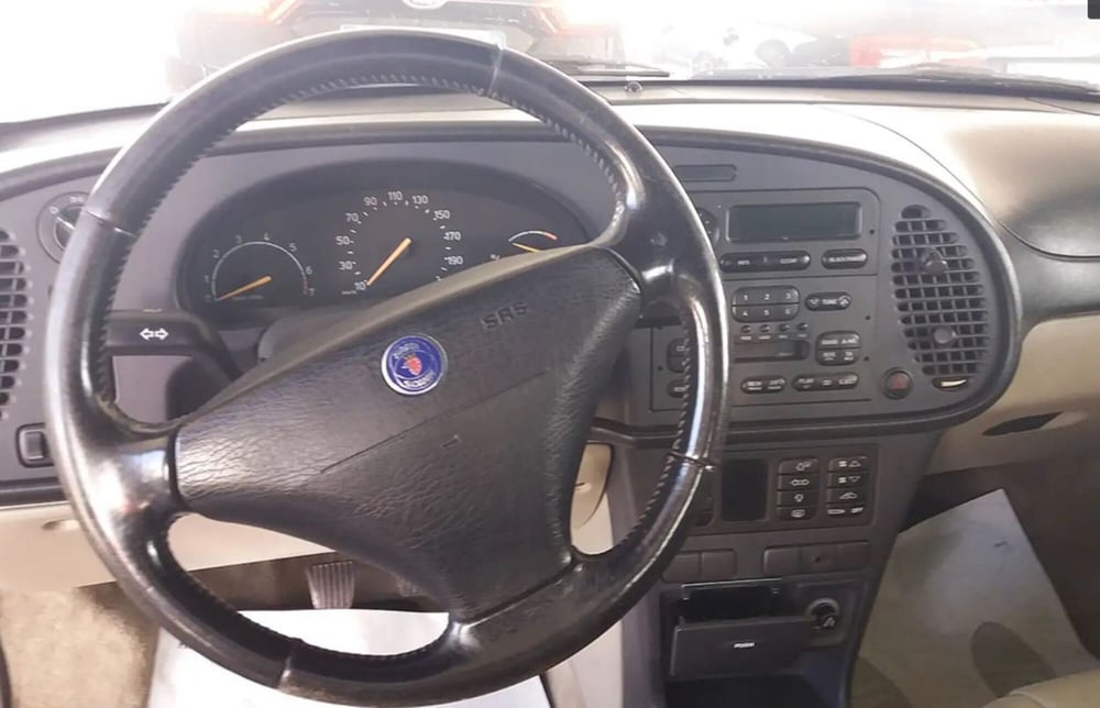 Saab 900 Cabrio usata a Latina (8)