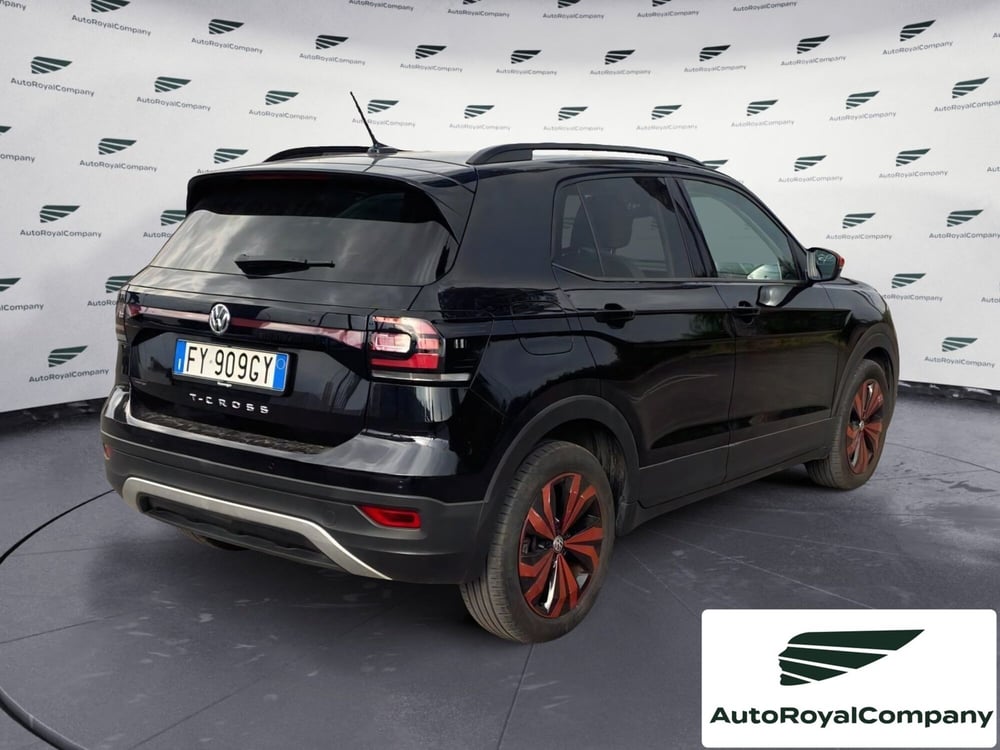 Volkswagen T-Cross usata a Roma (12)