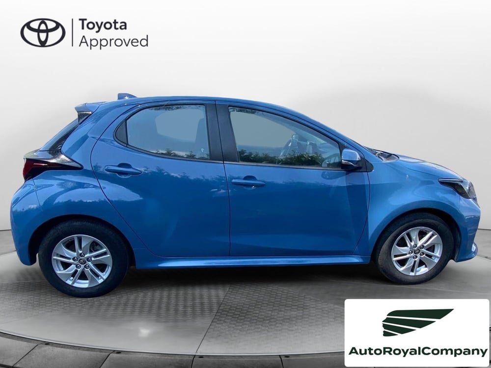 Toyota Yaris usata a Roma (12)