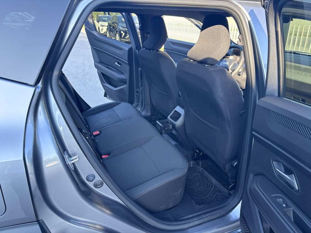 Dacia Duster nuova a Ancona (12)