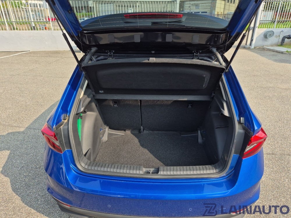 Skoda Fabia usata a Milano (9)