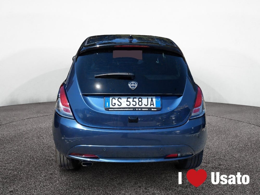 Lancia Ypsilon usata a Roma (5)