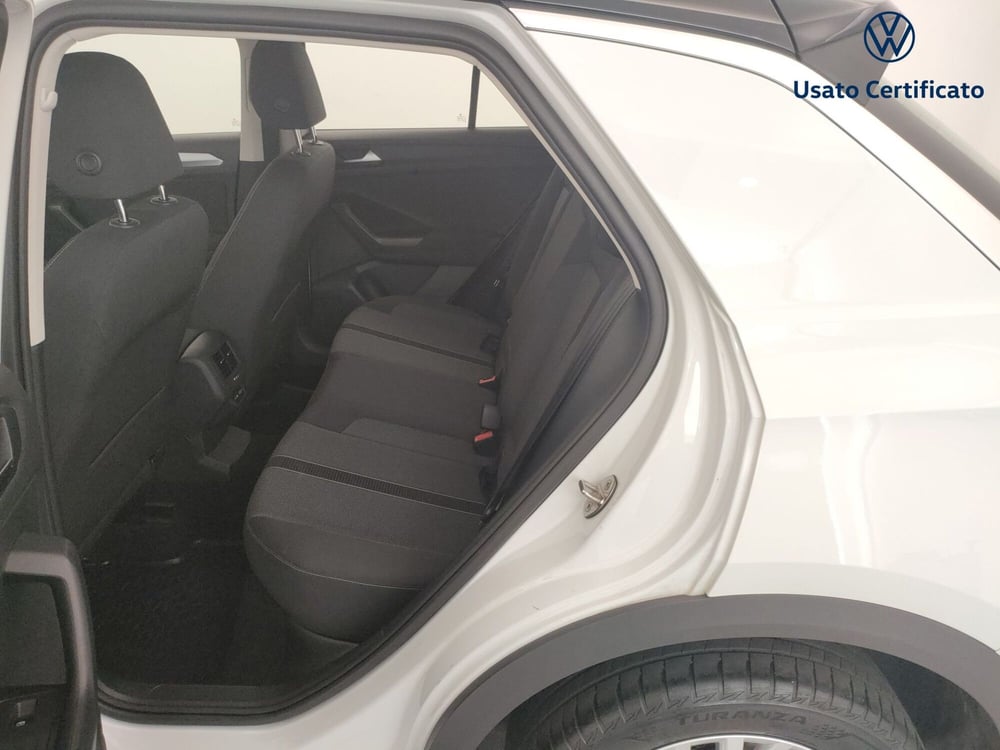 Volkswagen T-Roc usata a Varese (11)
