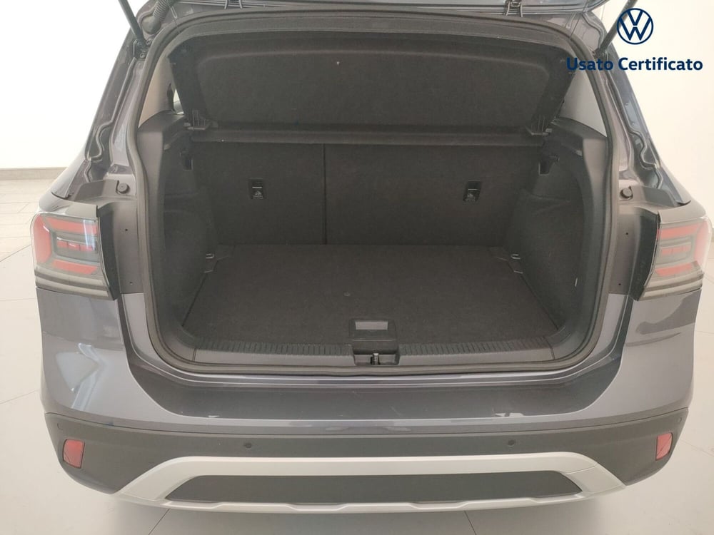 Volkswagen T-Cross usata a Varese (9)