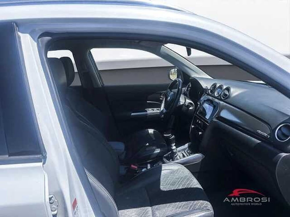 Suzuki Vitara usata a Viterbo (11)