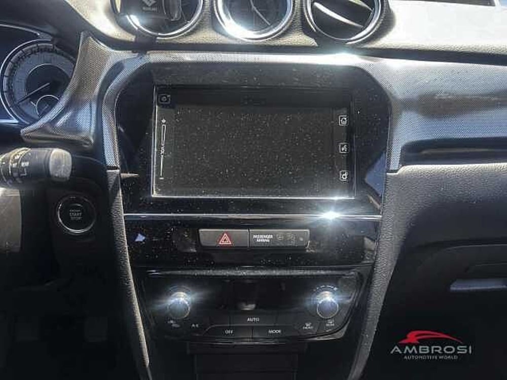 Suzuki Vitara usata a Viterbo (16)