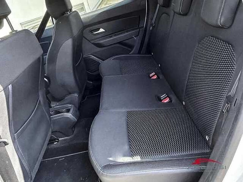 Dacia Duster usata a Viterbo (5)