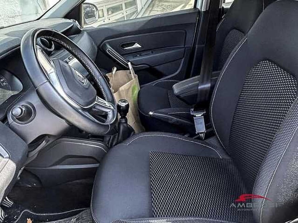 Dacia Duster usata a Viterbo (6)