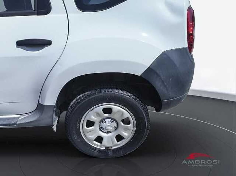 Dacia Duster usata a Viterbo (18)