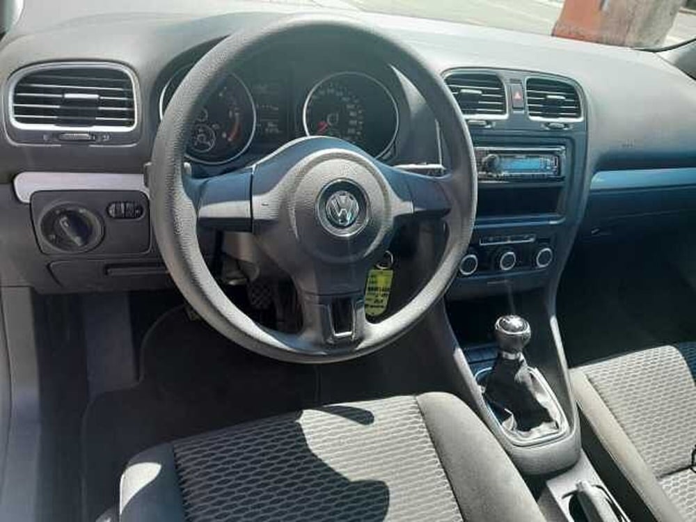 Volkswagen Golf usata a Genova (10)