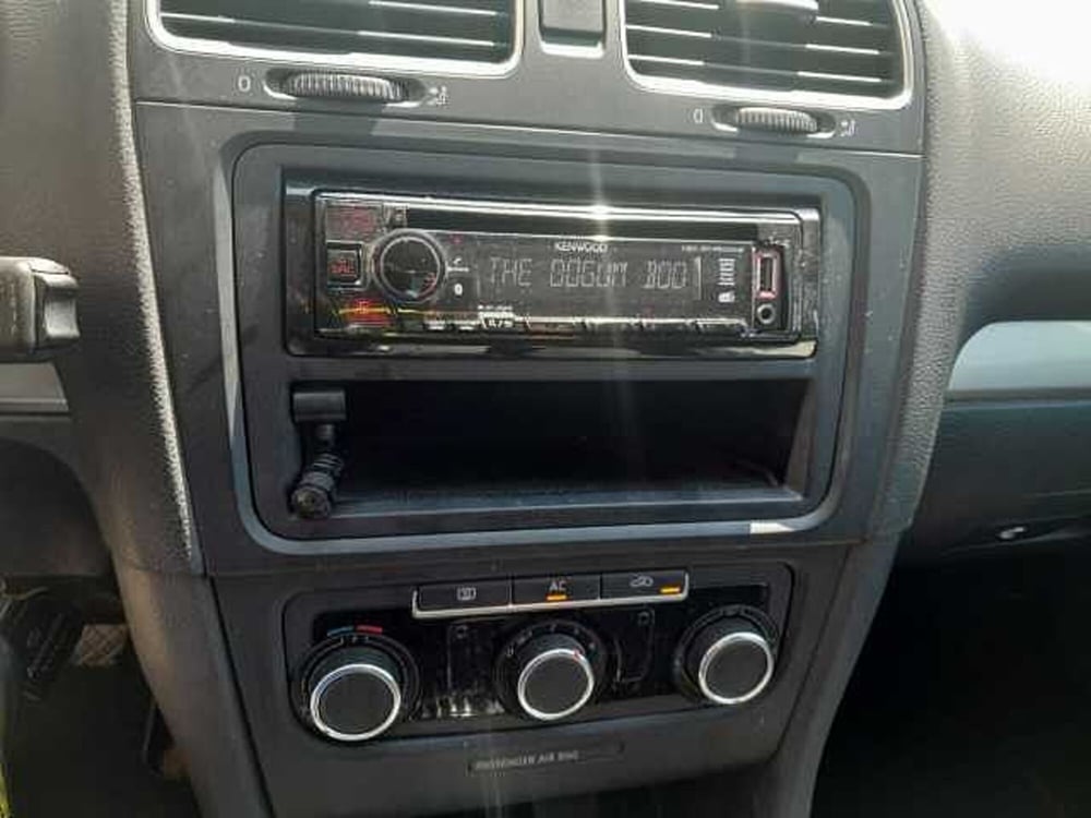 Volkswagen Golf usata a Genova (9)