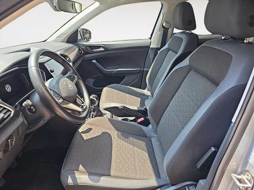 Volkswagen T-Cross usata a Lecco (12)