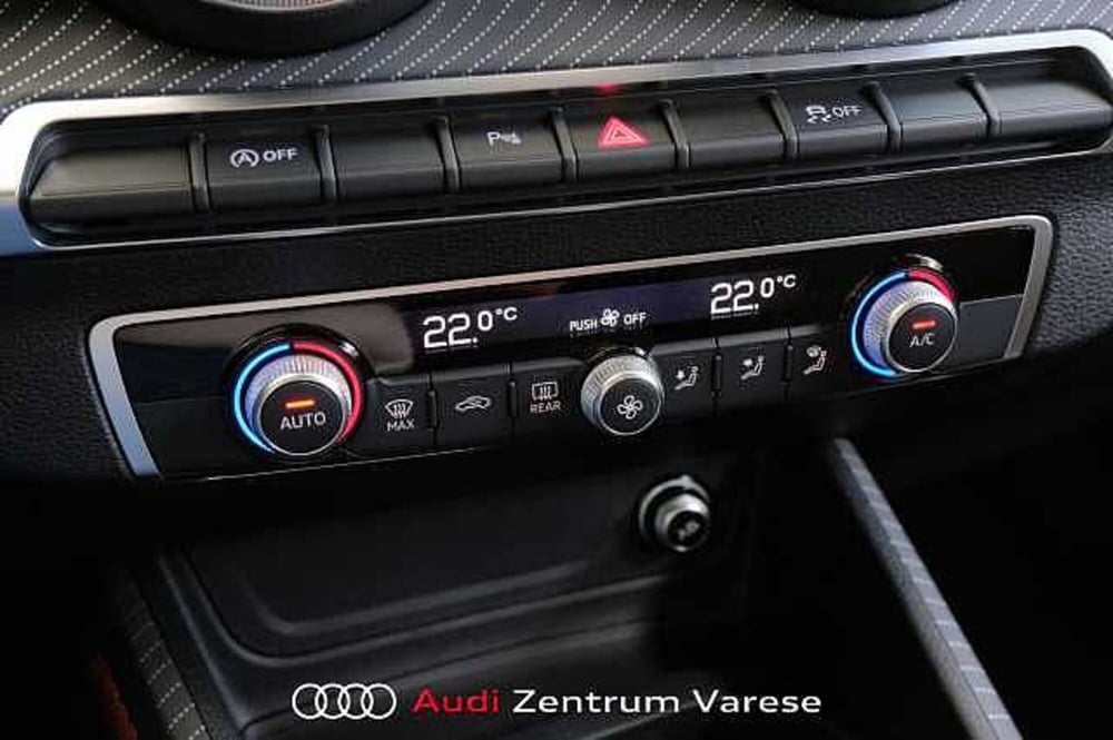 Audi Q2 nuova a Varese (14)