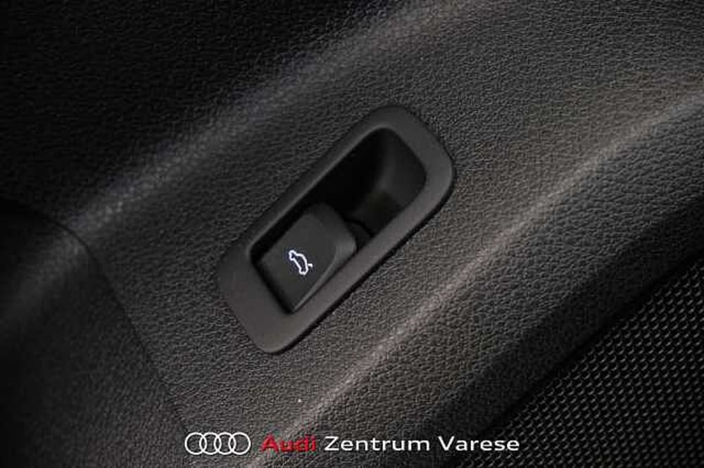 Audi Q2 nuova a Varese (17)