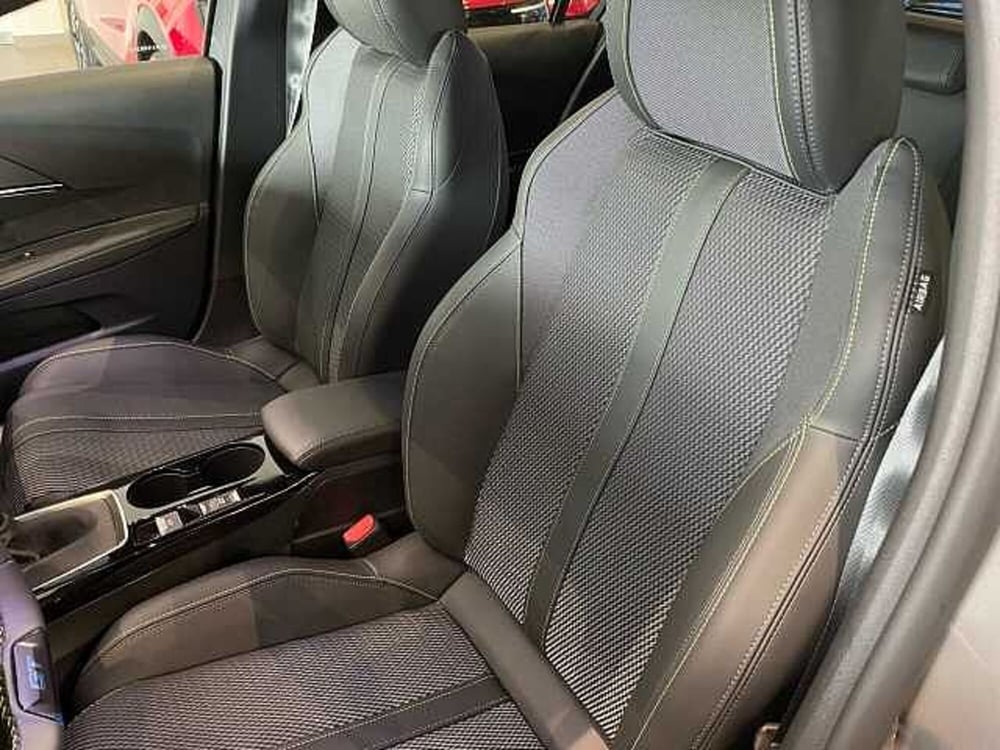 Peugeot 208 usata a Milano (11)