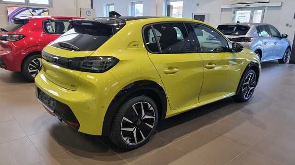 Peugeot 208 usata a Milano (3)