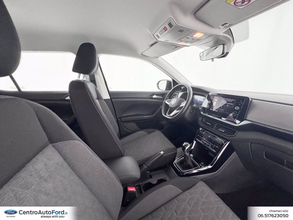 Volkswagen T-Cross usata a Roma (6)