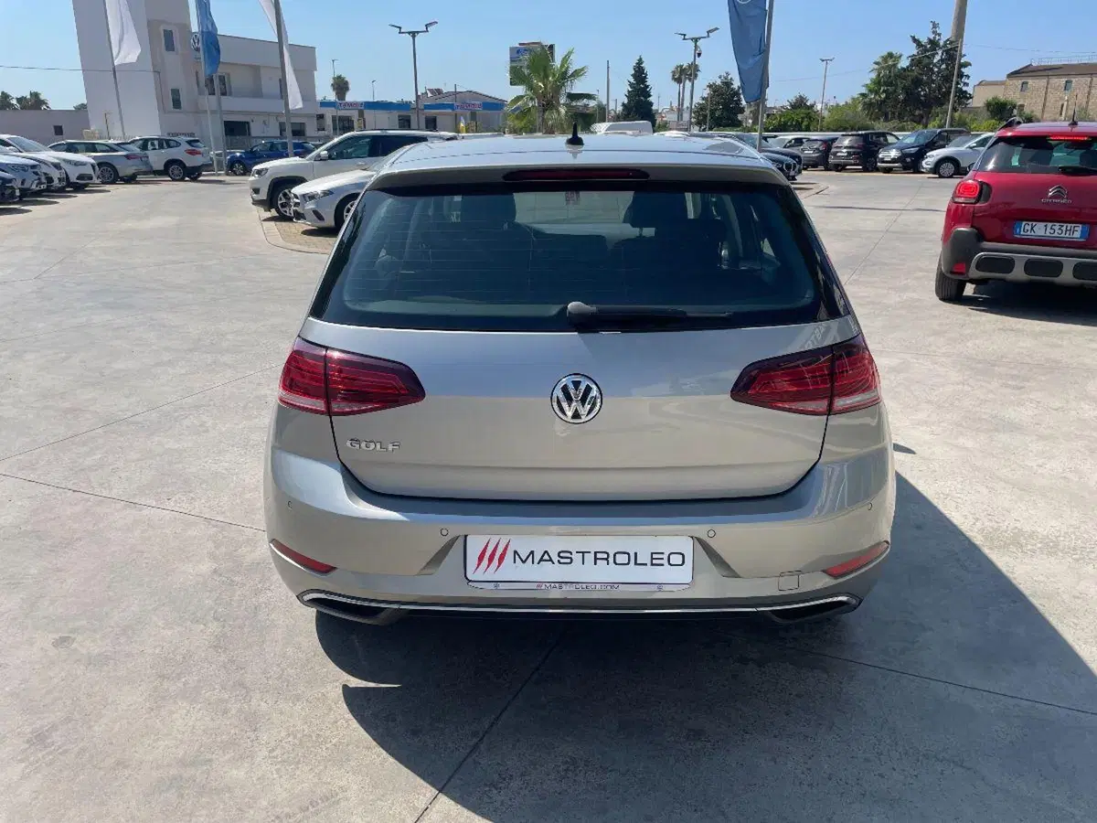Volkswagen Golf usata a Lecce (12)