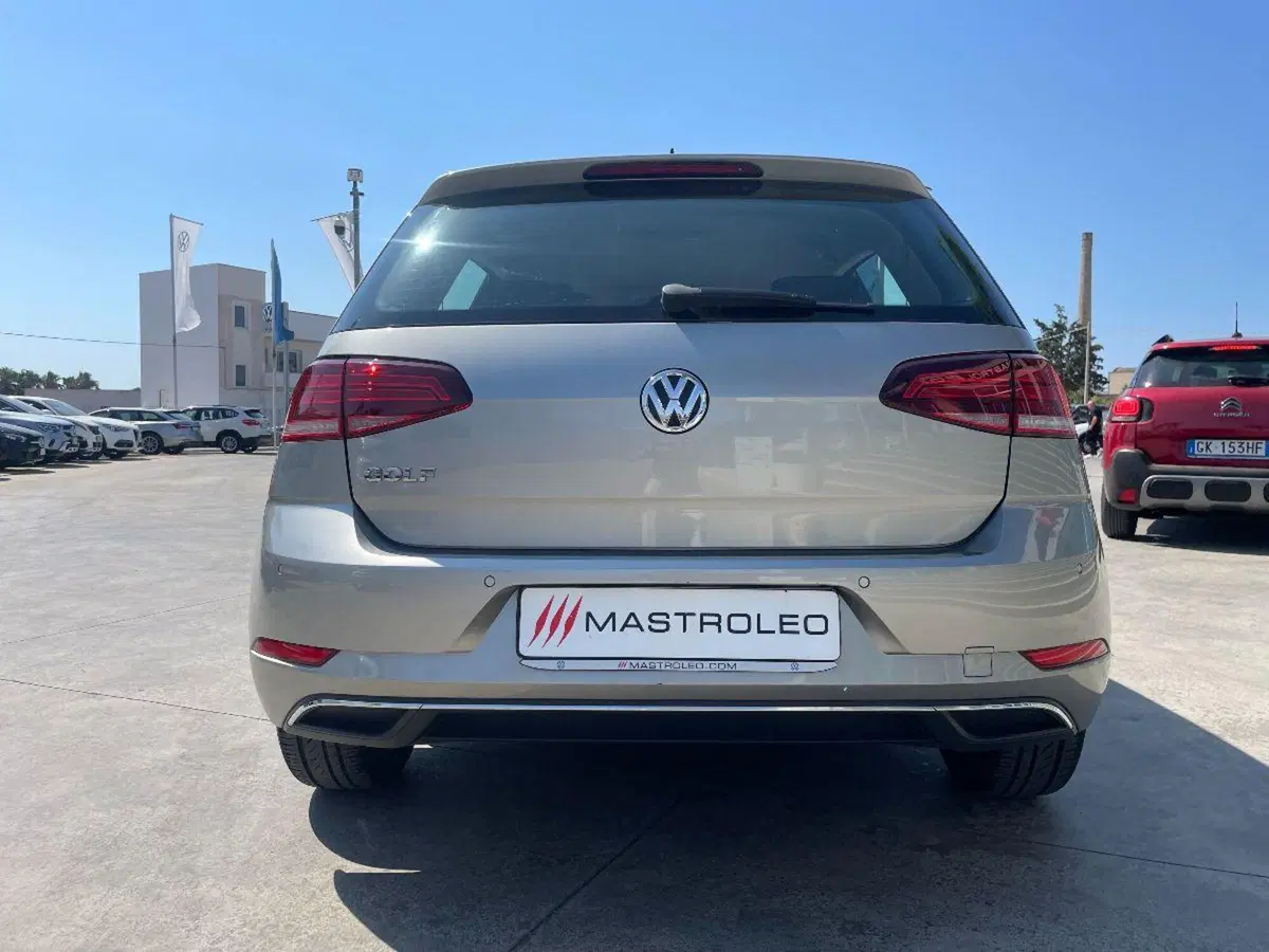 Volkswagen Golf usata a Lecce (13)