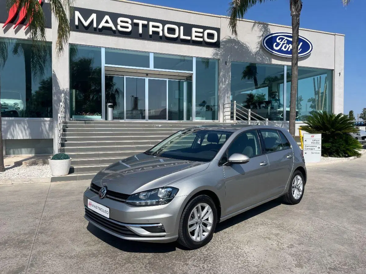 Volkswagen Golf usata a Lecce (2)