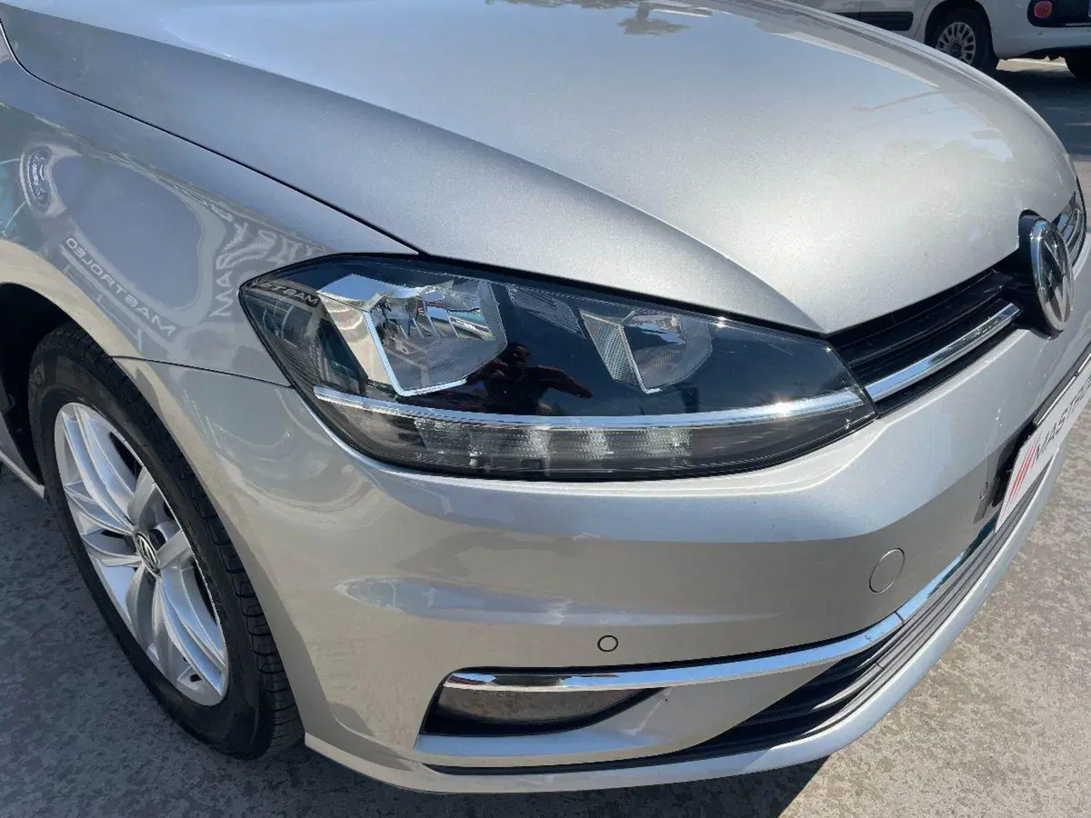 Volkswagen Golf usata a Lecce (9)