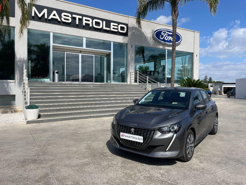 Peugeot 208 usata a Lecce