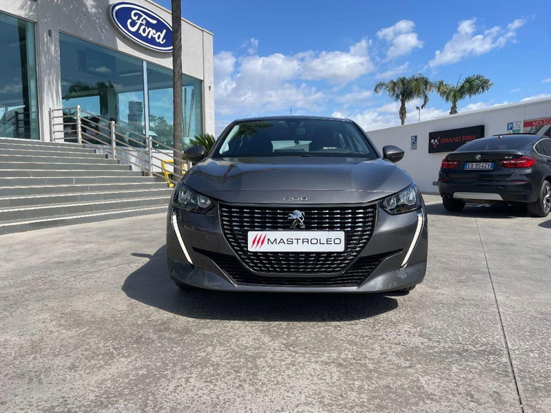 Peugeot 208 usata a Lecce (6)