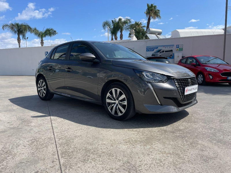 Peugeot 208 usata a Lecce (8)