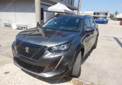 Peugeot 2008 BlueHDi 100 S&amp;S Allure Navi Pack del 2020 usata a Tricase