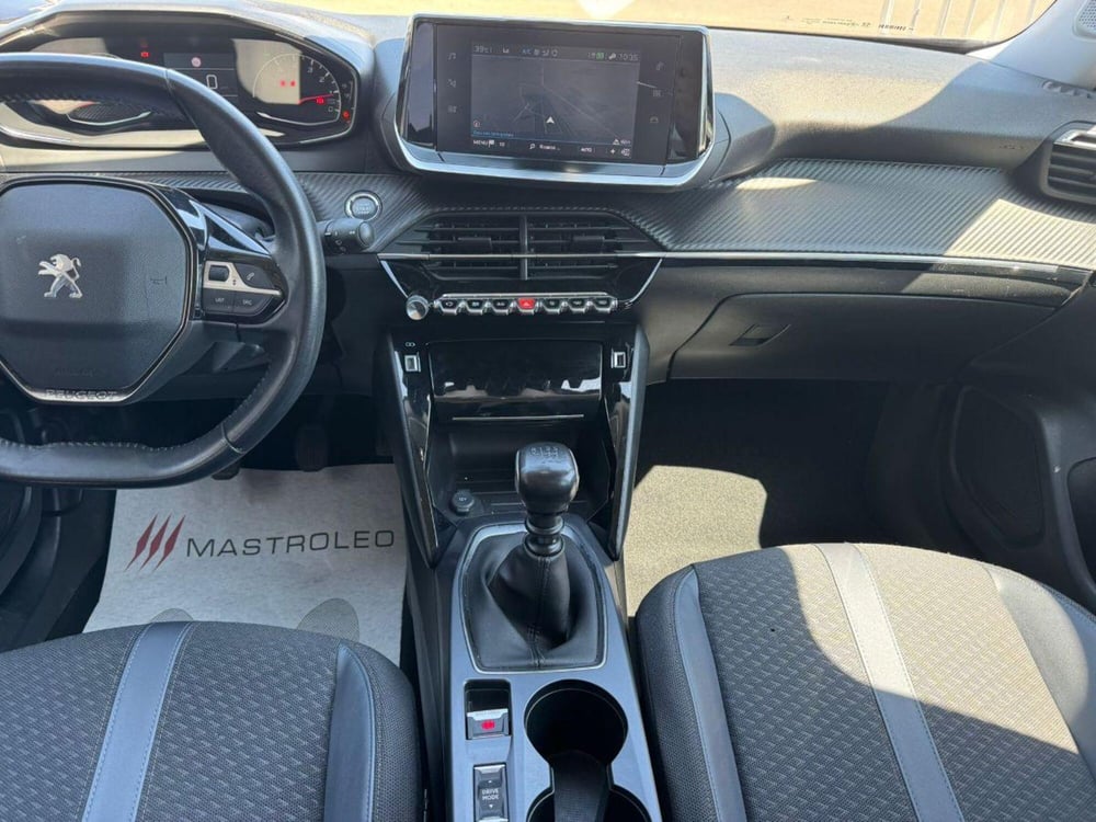 Peugeot 2008 usata a Lecce (13)