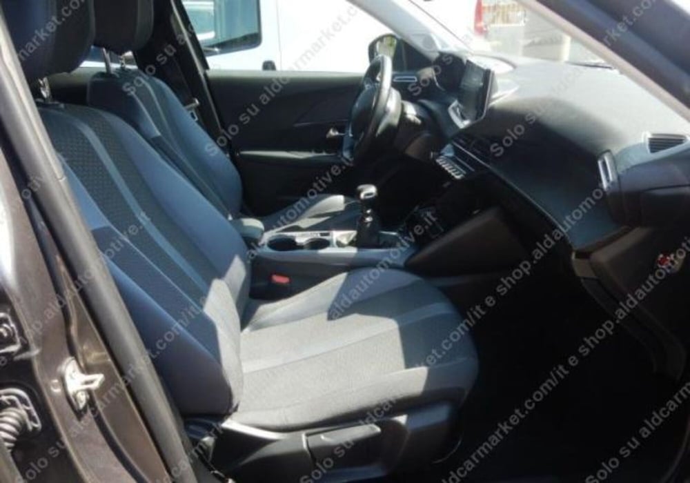 Peugeot 2008 usata a Lecce (2)