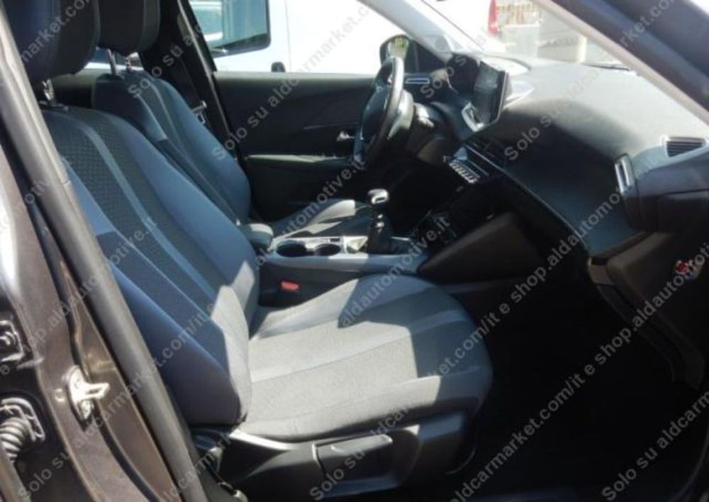 Peugeot 2008 usata a Lecce (3)