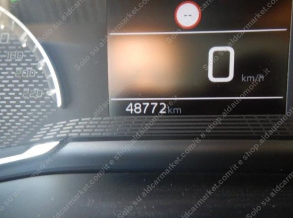 Peugeot 2008 usata a Lecce (5)