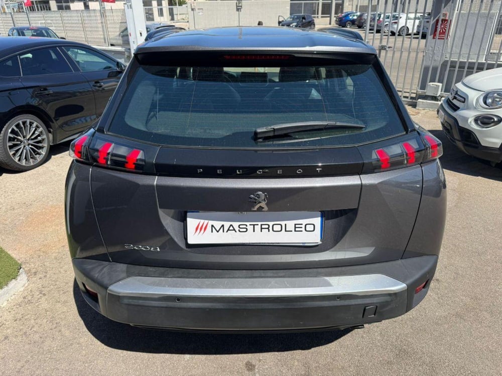 Peugeot 2008 usata a Lecce (9)