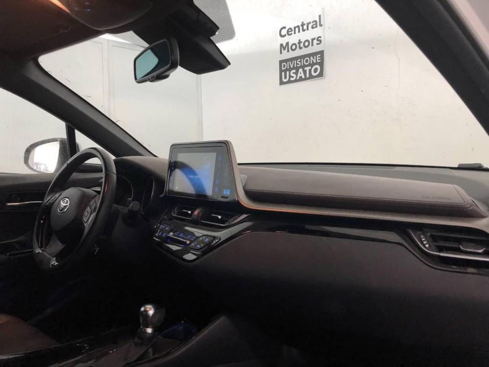 Toyota Toyota C-HR usata a Torino (6)