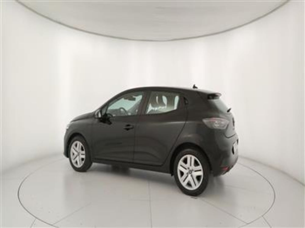 Renault Clio nuova a Bari (4)