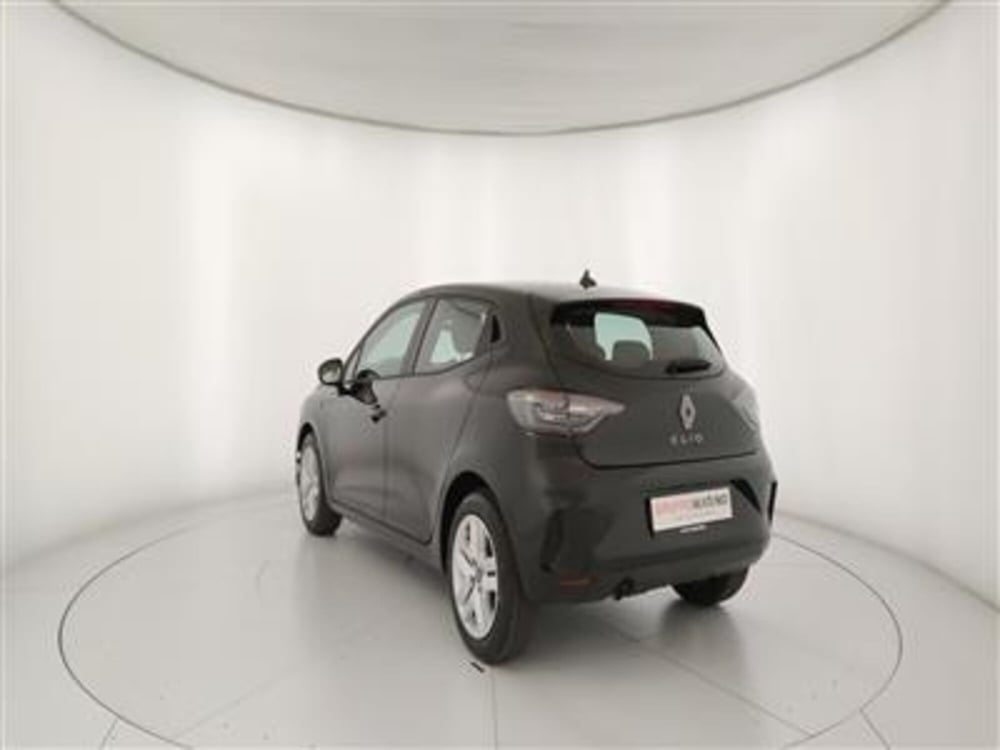 Renault Clio nuova a Bari (5)